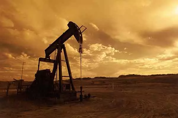 Our Research 3 Enhanced Oil Extraction 600x400 1